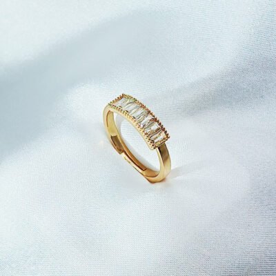 gold ring - luxore - rings - lifestyle - 2