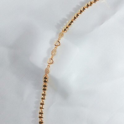 Diamond Heart Bracelet - Lifestyle - Luxore